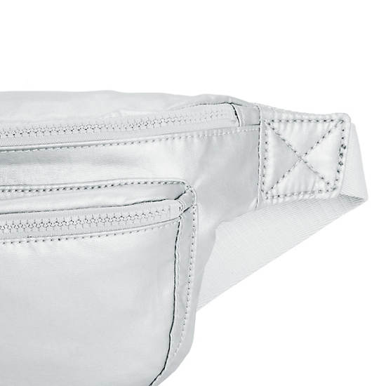 Kipling Yasemina Extra Large Metallic Heuptasjes Zilver | BE 1016CT